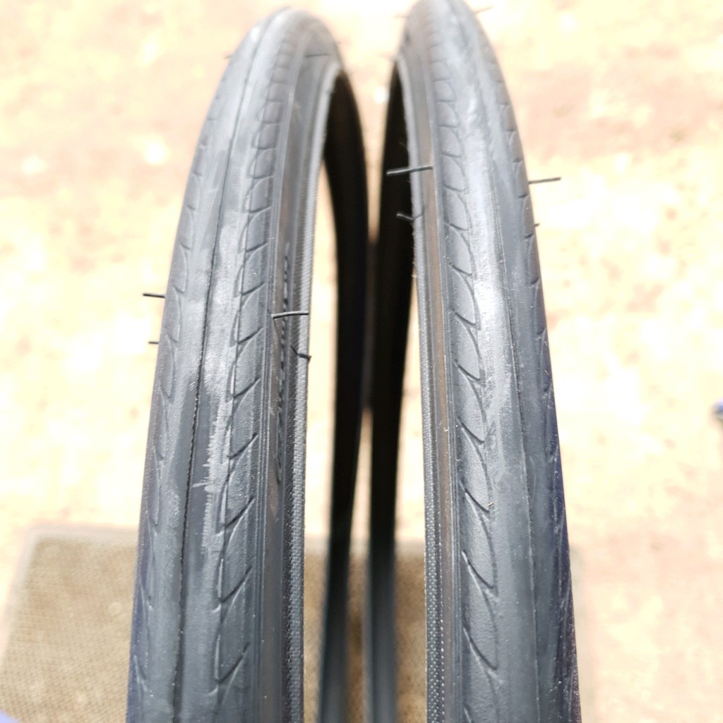 Ban Luar 700 c x 23 CST Black Fixie Roadbike