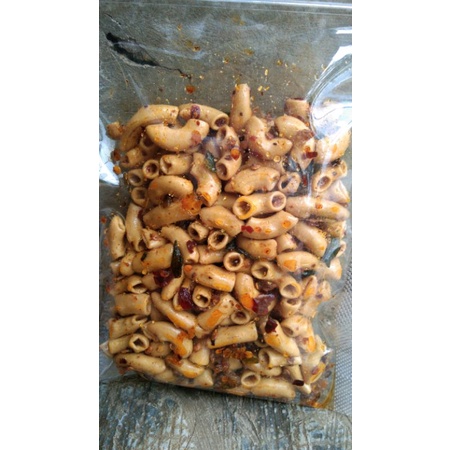 

seblak makaroni / sebring makaroni