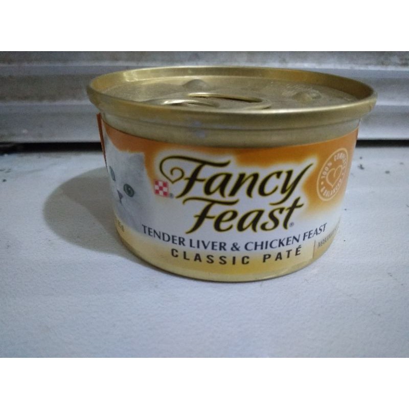 Fancy Feast kaleng  | makanan kucing basah purina fancy feast weetfood