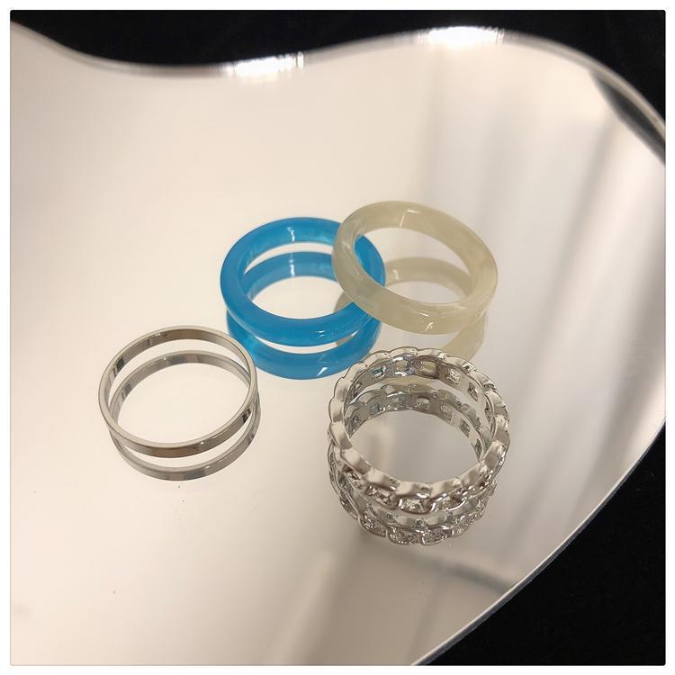 4pcs / Set Cincin Resin Gaya Korea Untuk Wanita