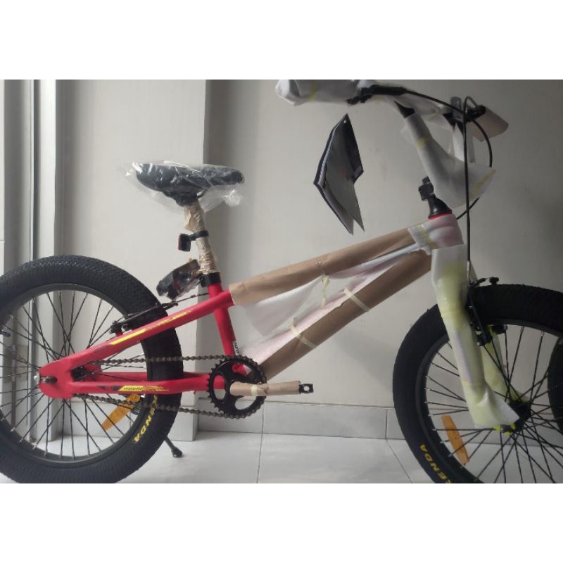 pacific hotshot bmx 20"