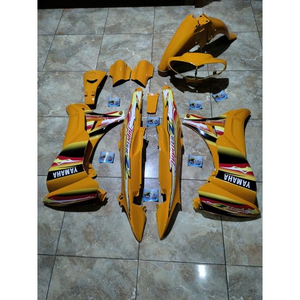 Cover Body Yamaha Jupiter Z Lama Kuning Hitam FullSet Halus ber Striping 2004