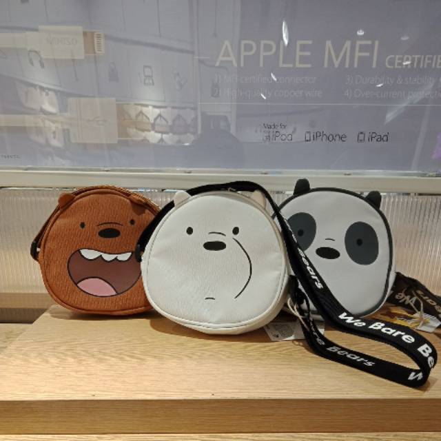 Tas selempang canvas we bare bears miniso
