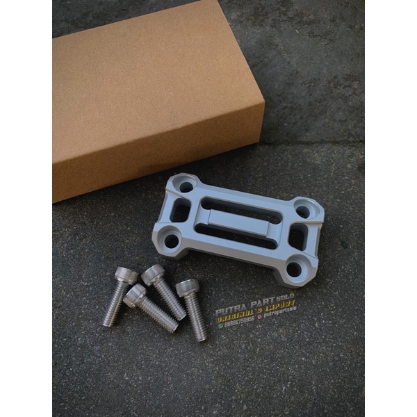 Raiser cnc T atas ninja r old klem stang cnc T atas ninja old cnc