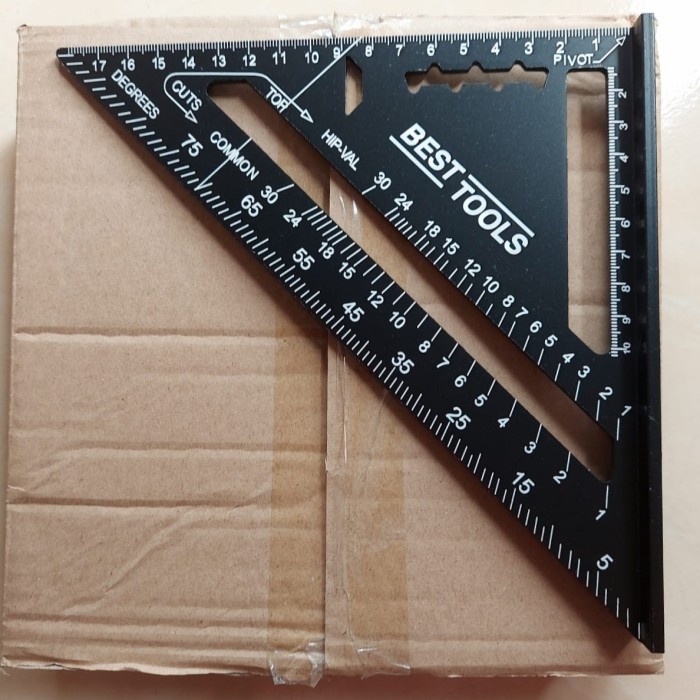 

Speed Square 7" Black Pengaris Siku Segitiga - Hitam