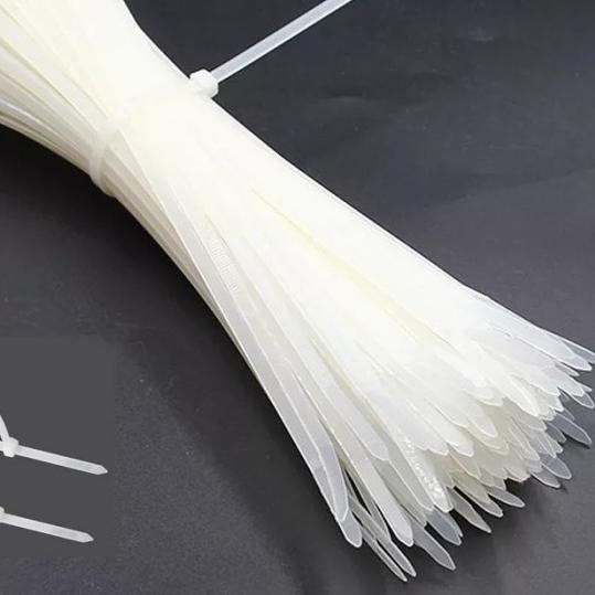 

♟ Kabel Tis 25 cm X 4.8mm Cable Ties Putih isi 100pcs ➩
