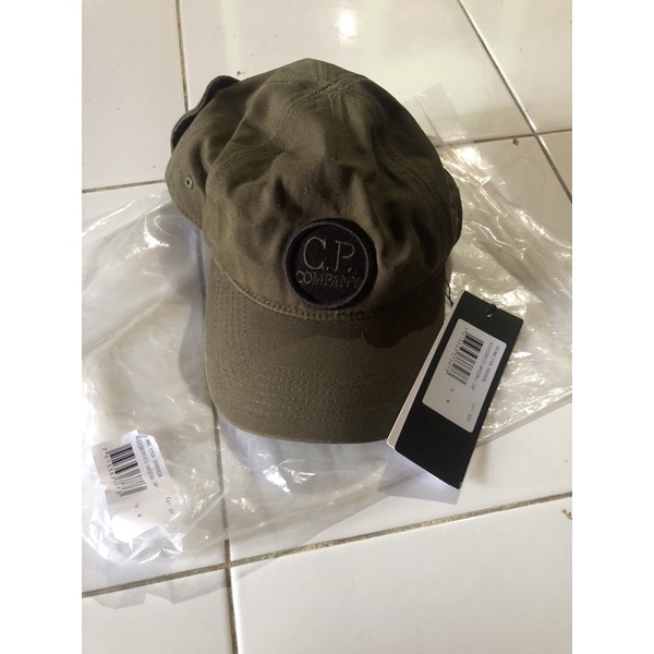 caps CP COMPANY