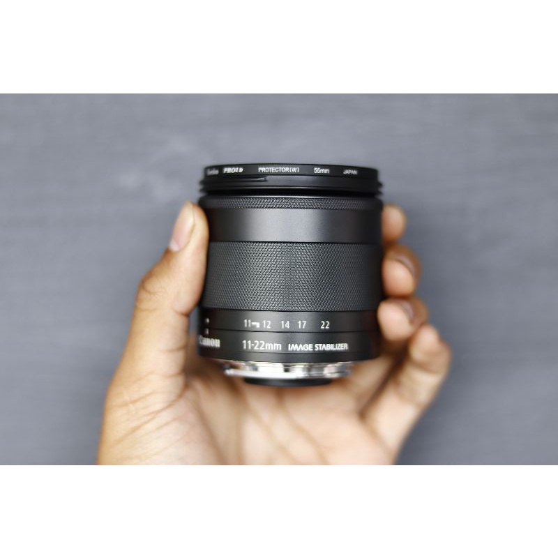 Canon 11 22 mm  Lensa Wide Mirorless Canon