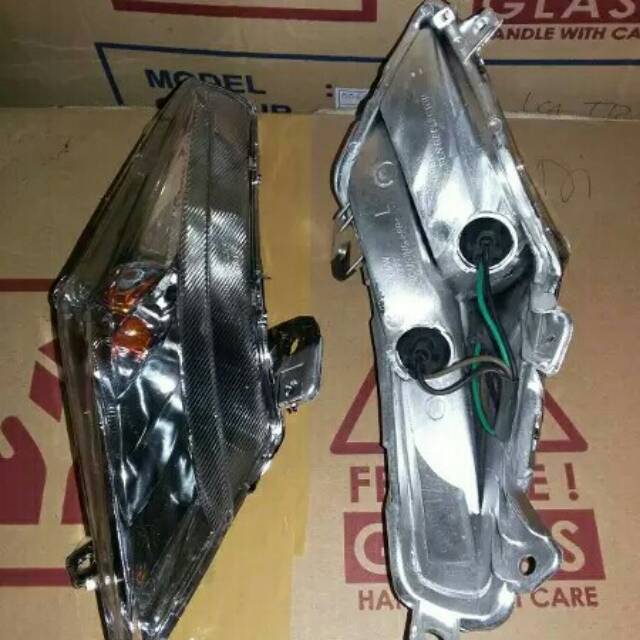 Lampu sen sein riting depan honda cs 1 sepasang