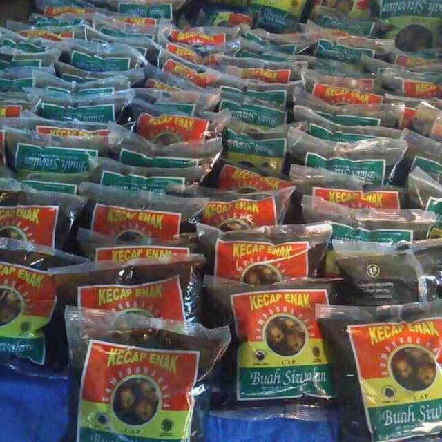 

600 ml kecap Enak Cap Siwalan Produksi Rembang