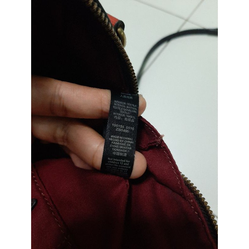 Sydney satchel red multi