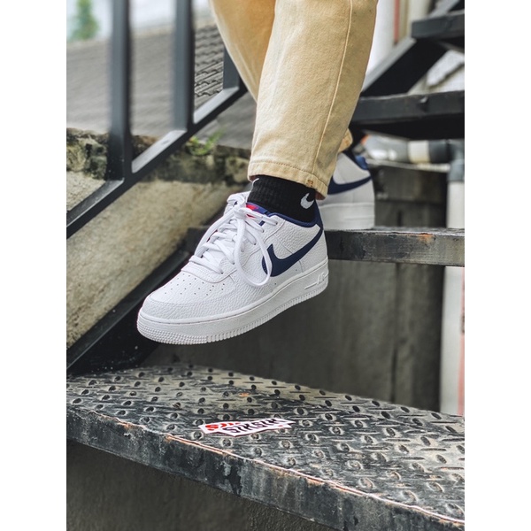 NIKE AIR FORCE 1 WHITE DEEP ROYAL BLUE