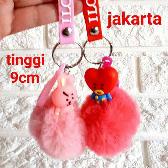 GANTUNGAN TAS KUNCI BT21 ATAU BTS POM POM KARET