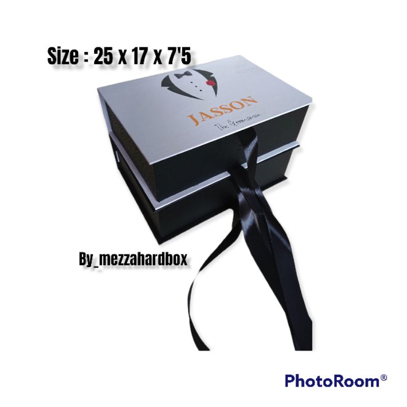 

Hardbox groomsman / bridesmaid / giftbox premium / kotak kado / seserahan 25 x 17 x 7'5