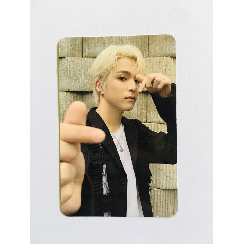 Photocard Asahi Selfi Black Ver Treasure Chapter 2