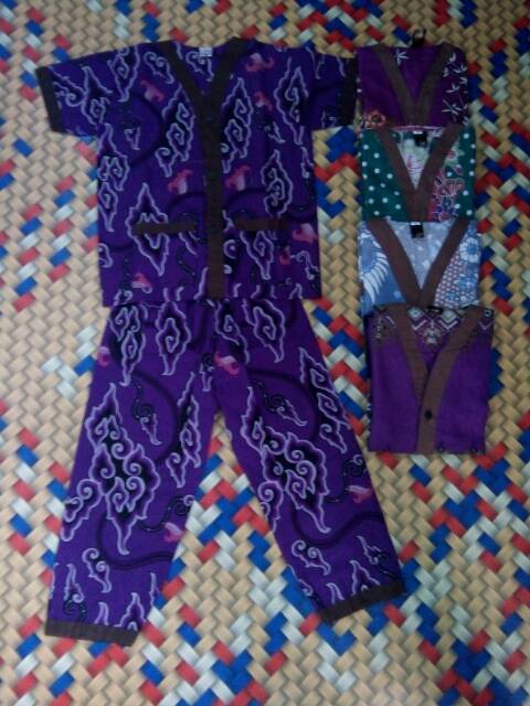 Piyama Anak Batik Usia 6 bulan~8 Tahun - Setelan Baju Tidur Anak