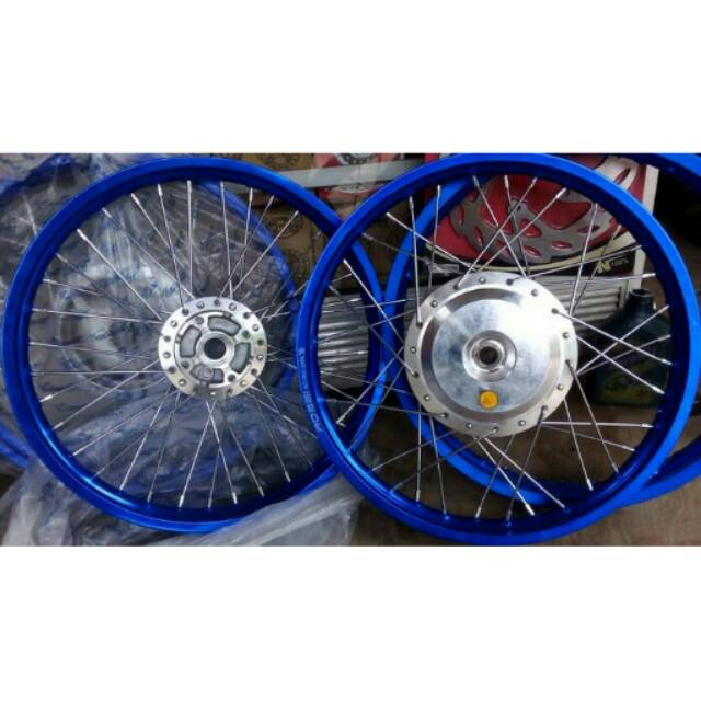 Velg set 17 jari jari Honda BEAT lama karbu merk V rossi
