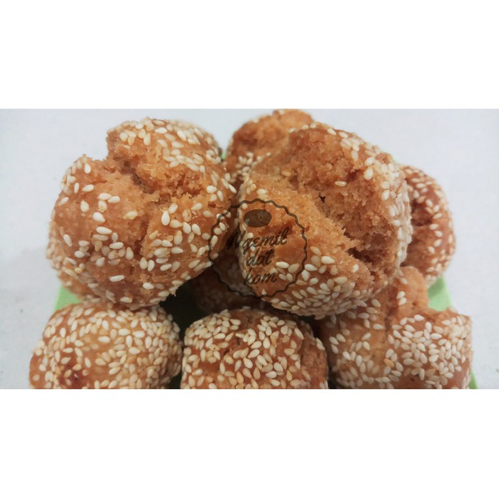 

KERING-KUE- ONDE KETAWA / ONDE ONDE SENYUM / ONDE GARING / ONDE ONDE KHAS SOLO - JUMBO -KUE-KERING.