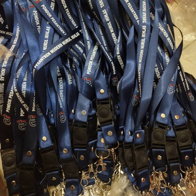 

Tali 2 cm sablon 2 warna