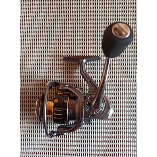 reel tridentech revolver 1000/2000 ( power handle ).