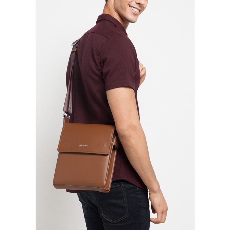 TAS SELEMPANG PRIA HUSH PUPPIES SLING BAG ORIGINAL COKLAT BROWN HM117