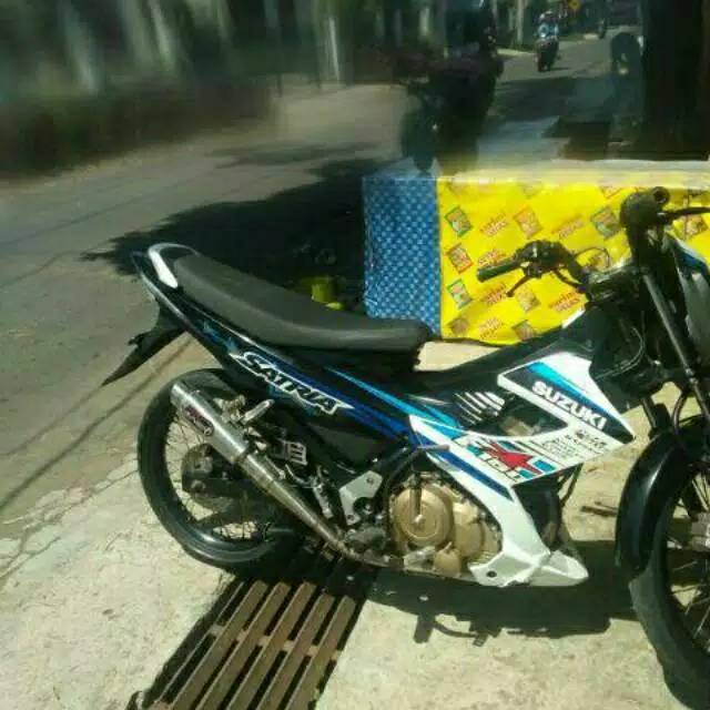Knalpot  racing road race satria fu karburator