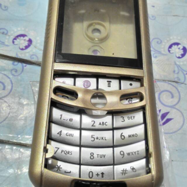 Casing Motorola E 398 Gold