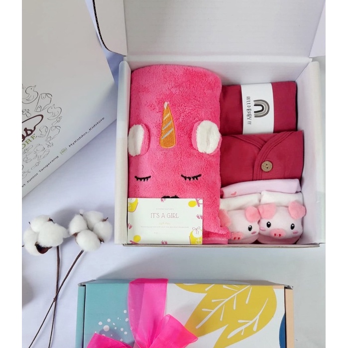 Kado bayi laki laki &amp; perempuan/Gift set lahiran/Hampers bayi murah/Kado baju setelan bayi dan handuk bayi lengkap (Kado bayi baru lahir Libby baby)