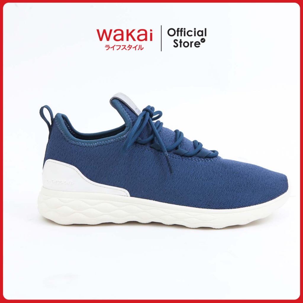 Wakai: Langkah Tegas dalam Dunia Sepatu Online