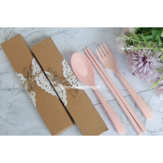 SOUVENIR SENDOK GARPU SUMPIT SET KEMASAN BOX RUSTIC