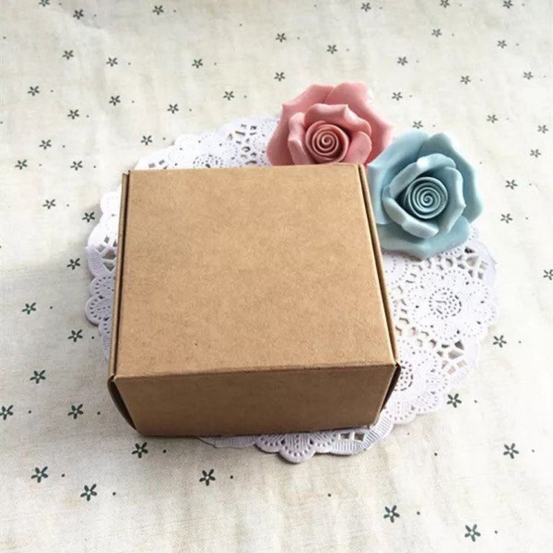 

Kardus Ukuran 10 x 4 x 4 cm Kardus packaging Kecil bahan Karton Tebal