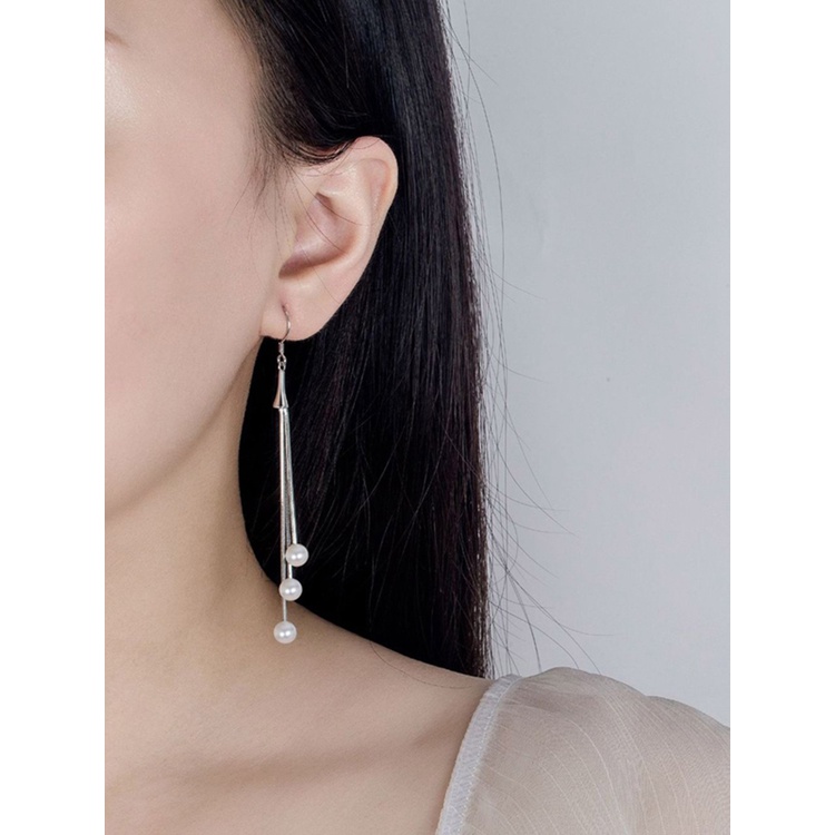 Anting Rantai Panjang Warna Silver Aksen Moonstone Gaya Korea Untuk Wanita