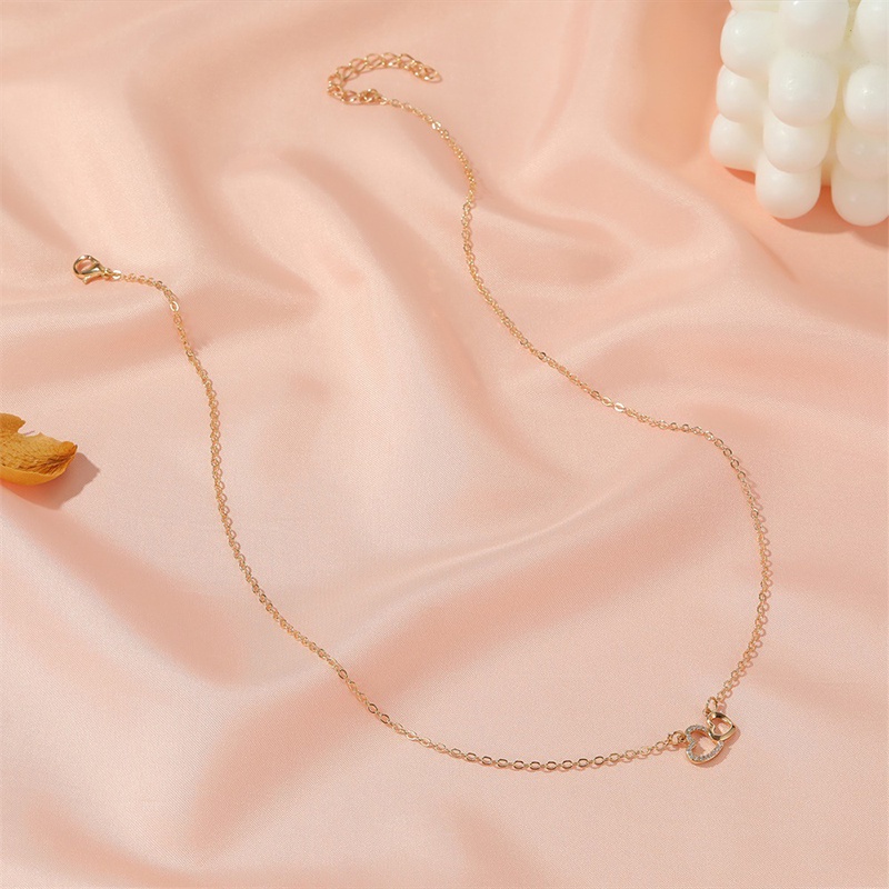 kalung rantai wanita Cinta Kalung Persik Ganda Liontin Hati Wanita Fashion Rantai Klavikula Perhiasan Aksesoris