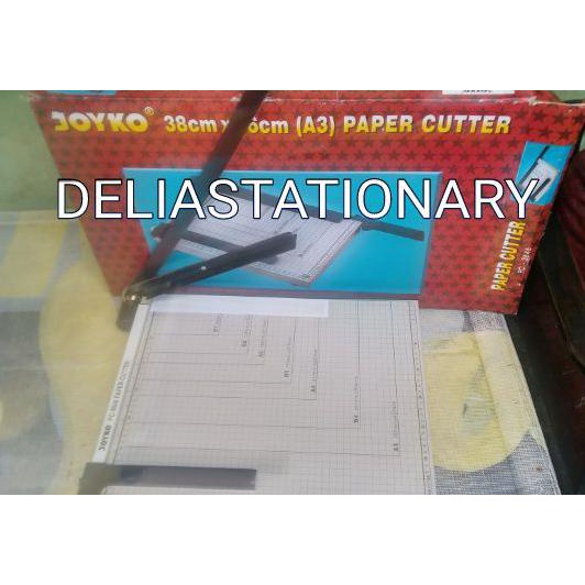 

Bergaransi Grosir Paper Cutter / Alat Pemotong Kertas Besar Merk Joyko A3 Terlaris