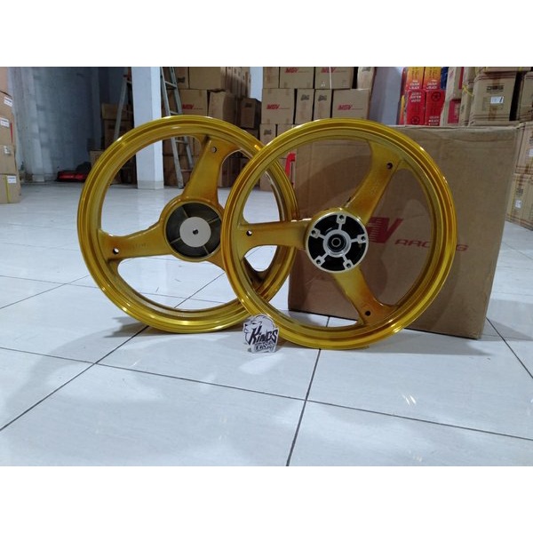 Readyy  Velg racing vixion lama lebar belakang tromol vixion old ring 17 mgv gold  Stok limited