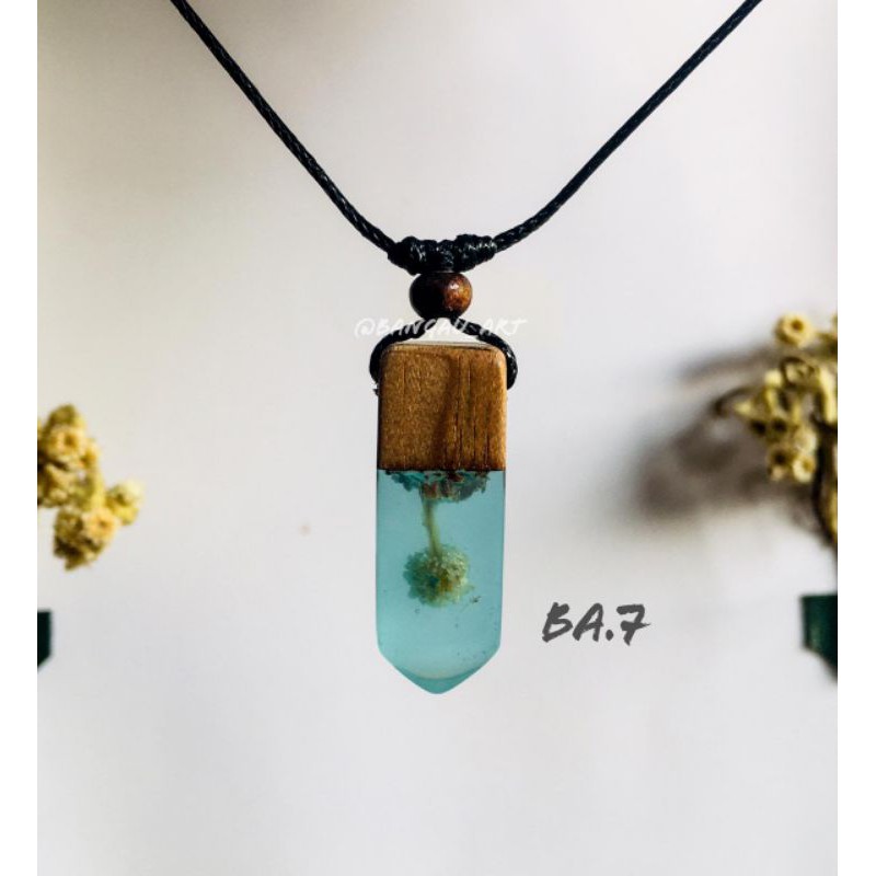 Kalung pria etnik resin edelweis bromo