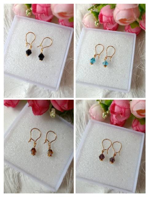 Anting lapis emas