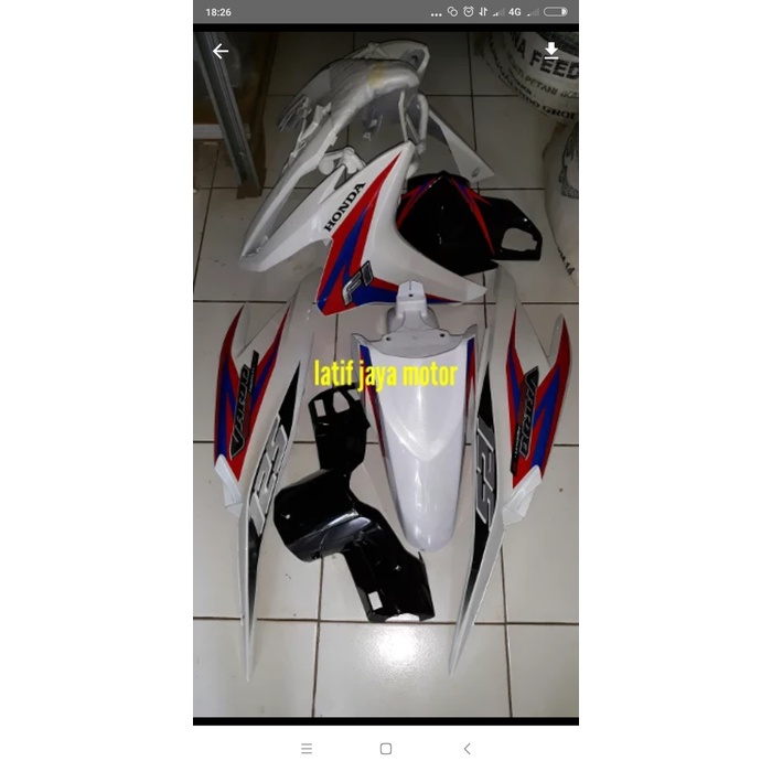 bodi halus vario 125 putih