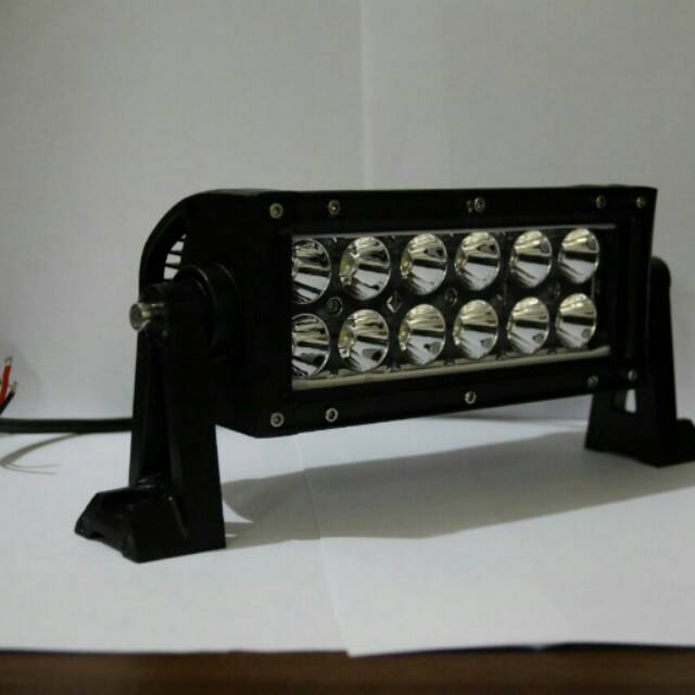 Lampu Tembak Sorot [60WATT] . 12 Titik LED. Terang Fokus. 12V-38V