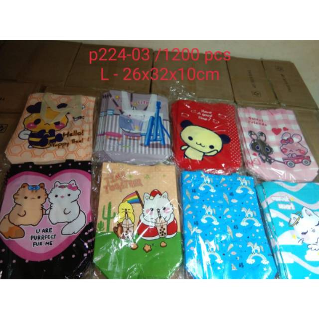 

Totebag impor motif