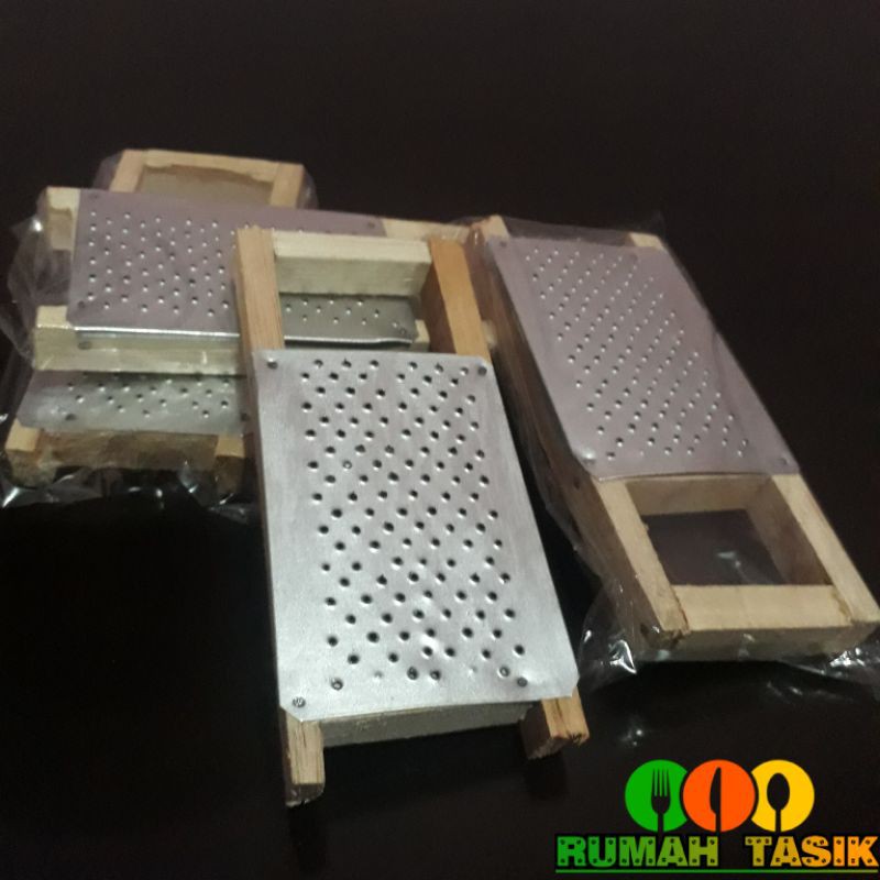 Parutan Mini Mainan Masak Masakan Anak Tradisional