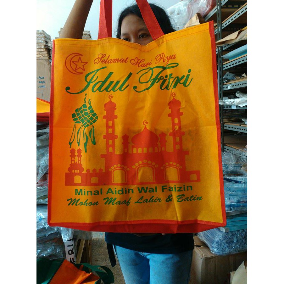 

Hanya Disini] Tas Idul Fitri Besar Spunbond Parcel Lebaran