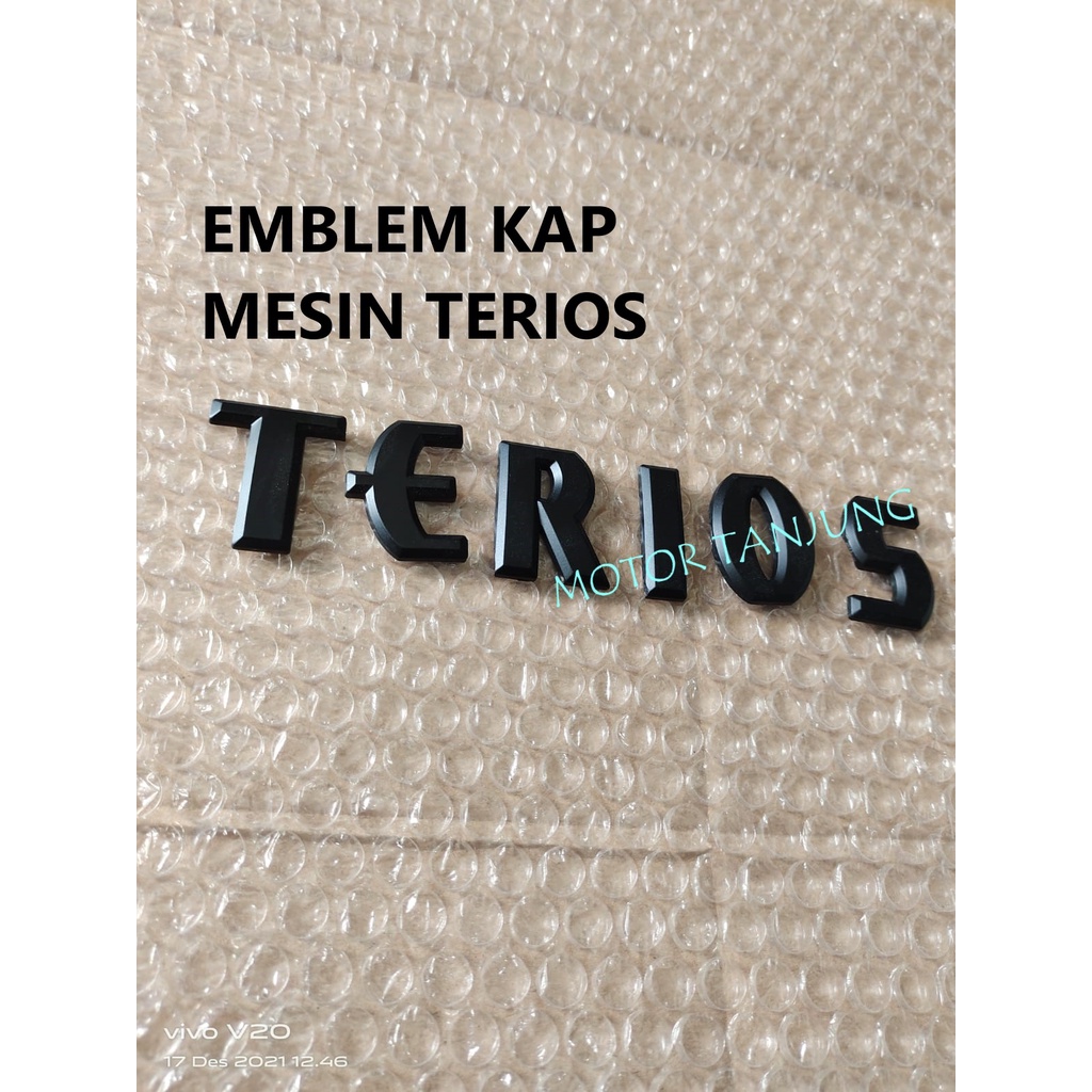 emblem tulisan terios depan kap mesin hitam