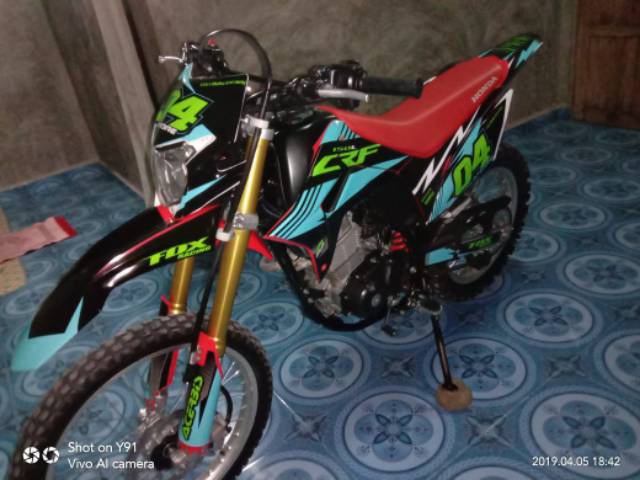 STIKER DECAL CRF 150 L  100 % keren