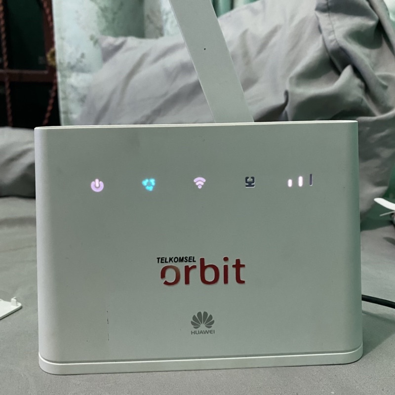 telkomsel orbit star 1