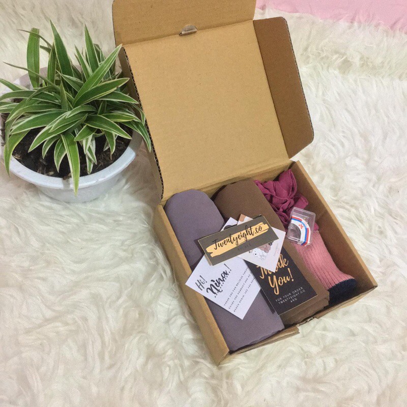 

Paket Hemat Ceruty Premium |kado wisuda|kado Pasangan|kado sahabat|kado teman|