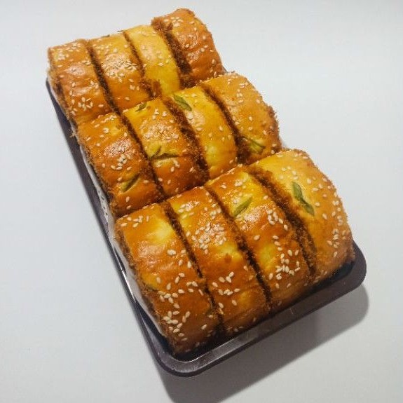 ROTI GULUNG ABON /FLOSS ROLL ISI 12PCS-4