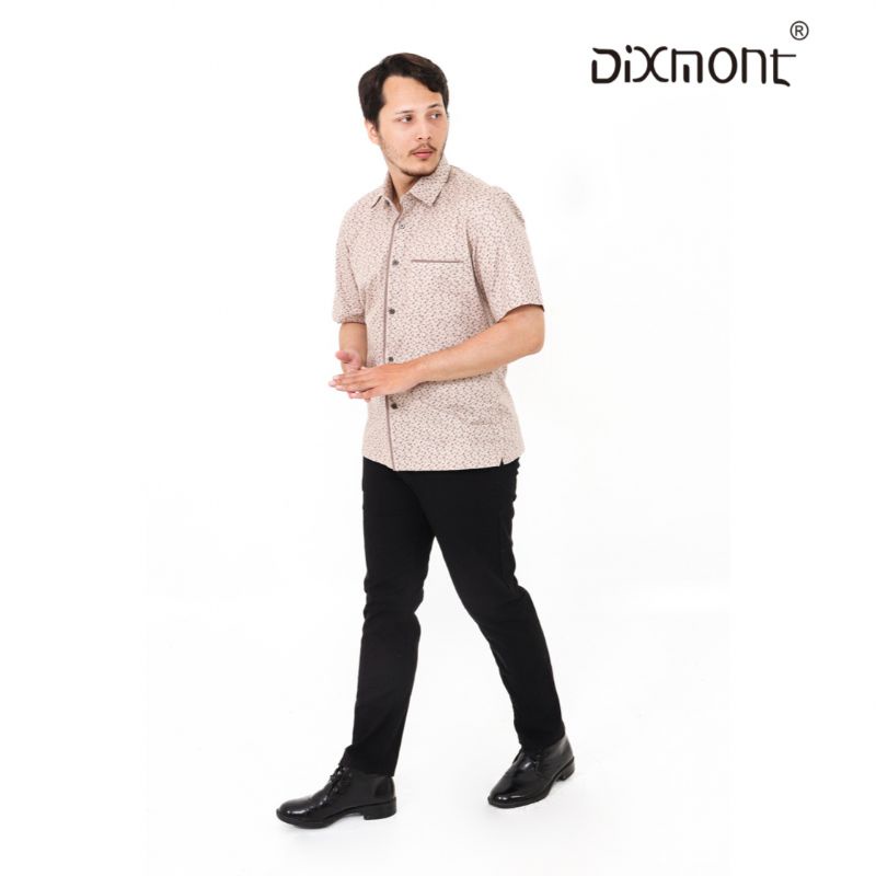 Dixmont Kemeja Pria Basic Formal Motif Lengan Pendek Hem MS00522