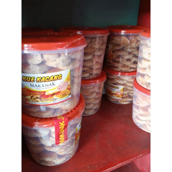 

kue kacang mak enak