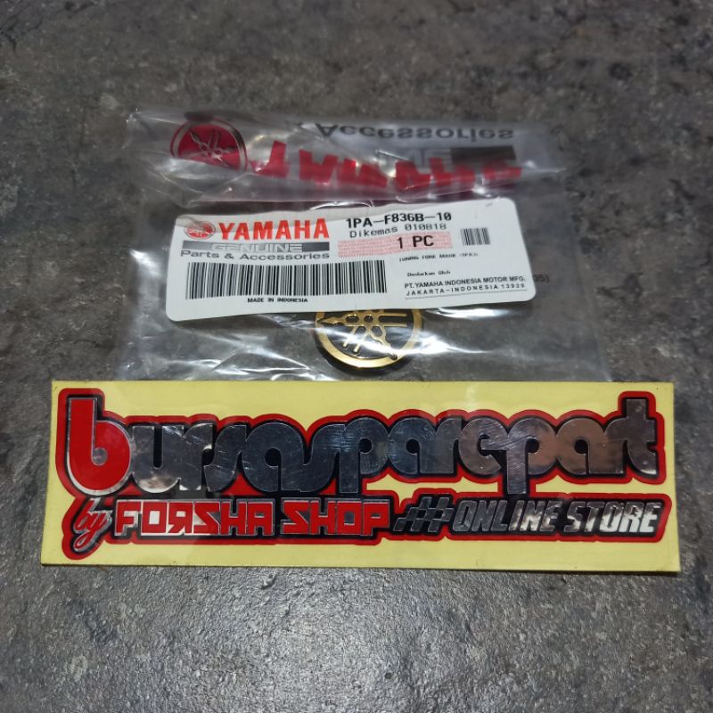Emblem Logo Emas Lambang Garputala Gold Yamaha Vixion New NVA R15 R25 1PA-F836B-10 Original